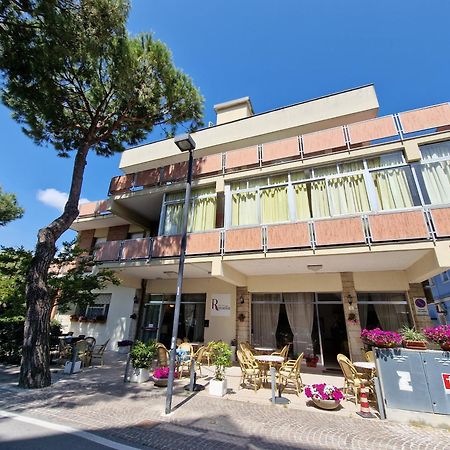 Hotel Rossella Rimini Zewnętrze zdjęcie