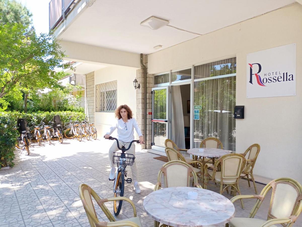 Hotel Rossella Rimini Zewnętrze zdjęcie