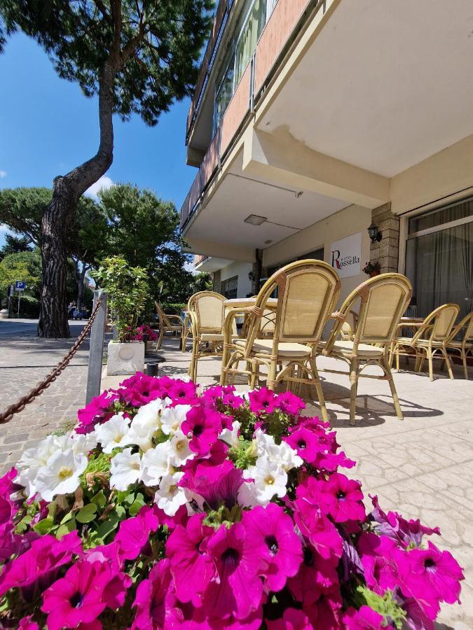 Hotel Rossella Rimini Zewnętrze zdjęcie